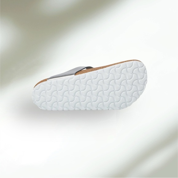 New in box silver metallic Birkenstock Giseh sandals. Rotating from @lkatz. - Picture 2 of 6